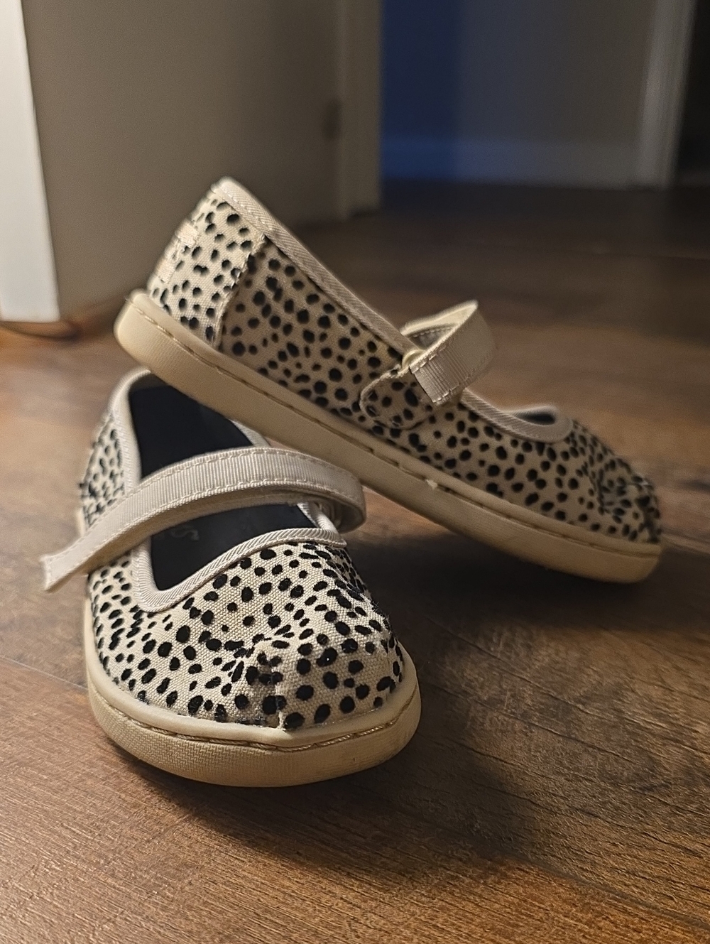 Toms cheetah Mary Janes For Toddler